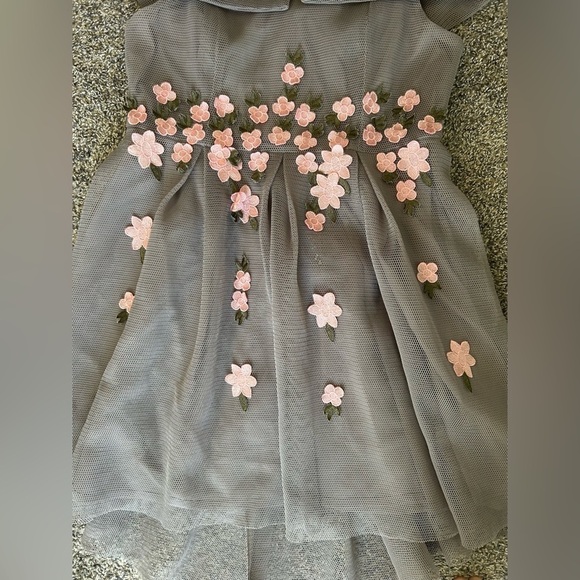 5/$25 New Look Premium semi-formal dress size USA 14 - Picture 2 of 10